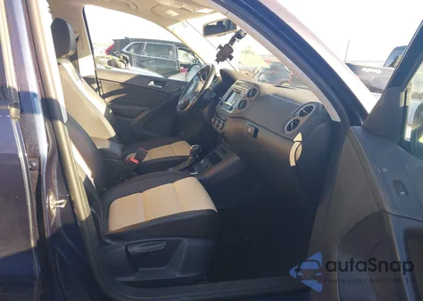 2016 Volkswagen Tiguan S из США, поврежденный, VIN WVGAV7AX7GW591313